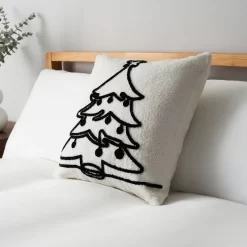 Christmas Tree Tufted Cushion, Natural