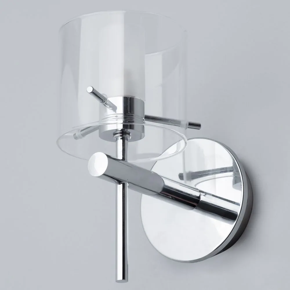 Jean Single Bathroom Wall Light, Chrome - Image 4