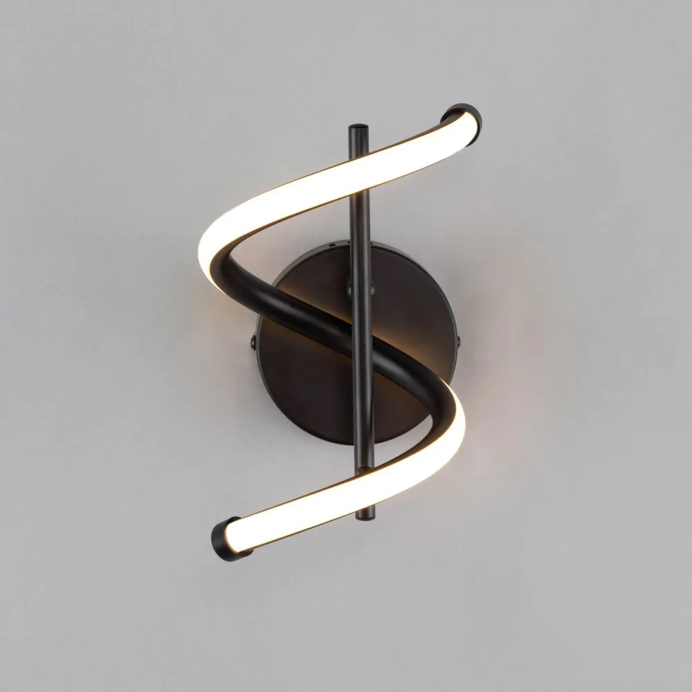 Leo LED Swirl Wall Light, Matte Black - Image 3